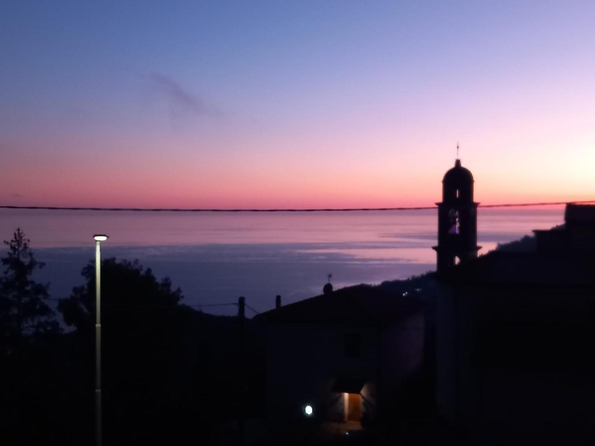 Dolci Risvegli Appartamento Vista Mare Ventimiglia Exterior photo